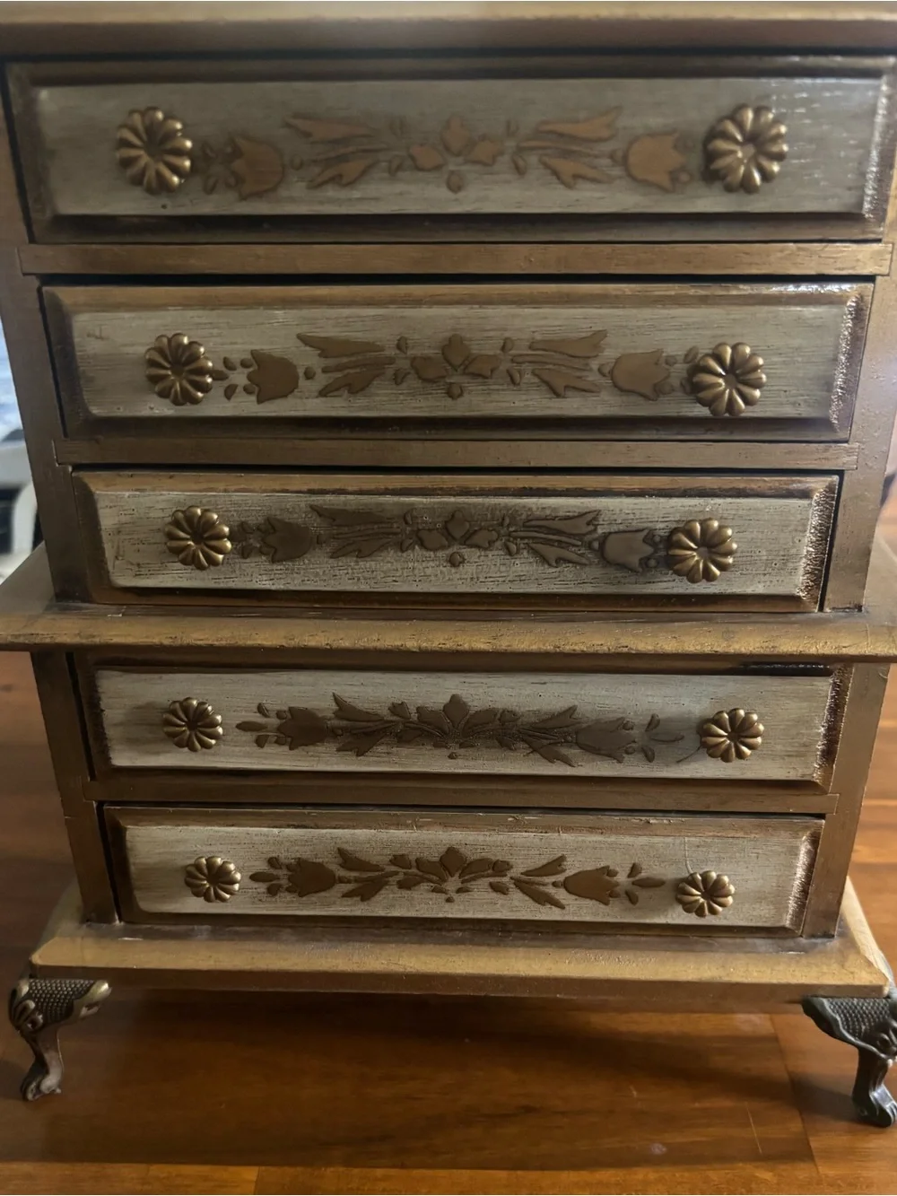 Vintage Japanese Wood Jewelry Music box in Decorative Gold and Cream